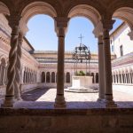Chiostro-Abbazia-di-Sassovivo-2-scaled97k
