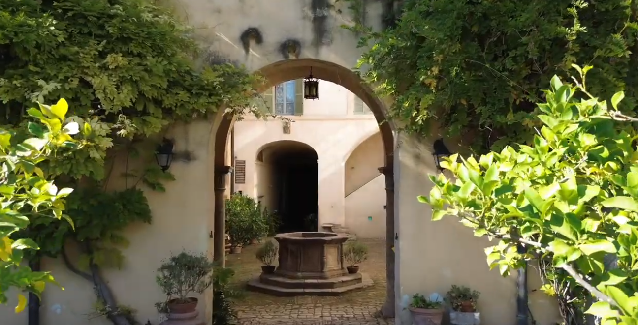 Palazzo De Comitibus